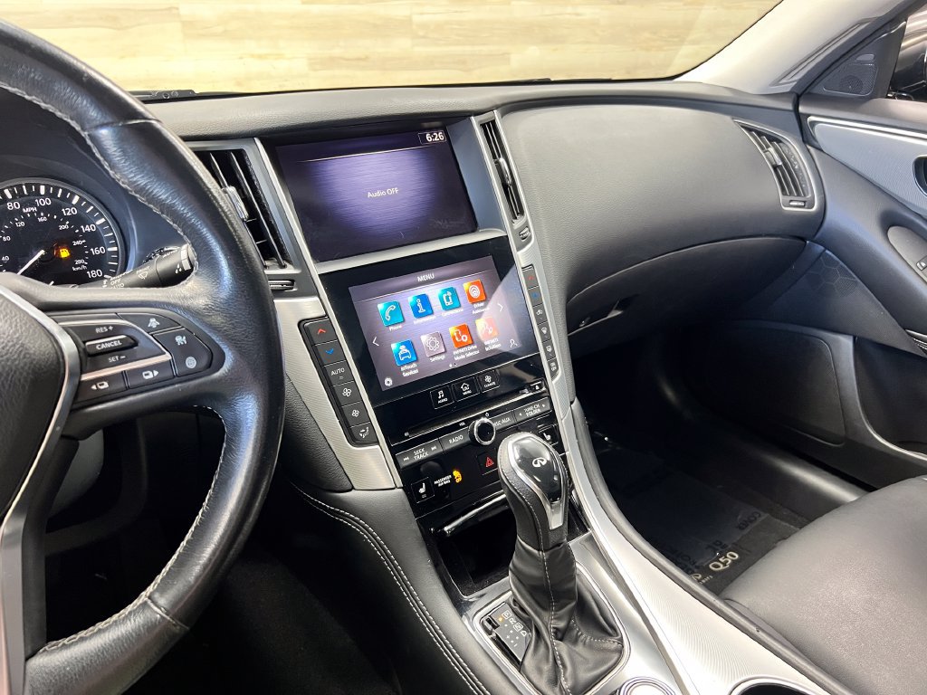 Used 2021 INFINITI Q50 Luxe RWD image 14