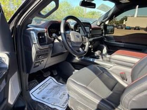 Used 2022 Ford F150 Lariat w/ Equipment Group 502A High AWD/4WD image 11