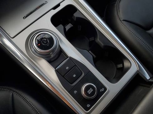 Certified 2023 Ford Explorer XLT w/ Equipment Group 202A image 21