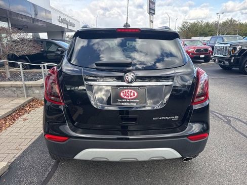 Used 2022 Buick Encore Preferred w/ Safety Package image 6