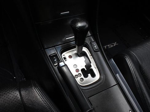 Used 2004 Acura TSX FWD image 12