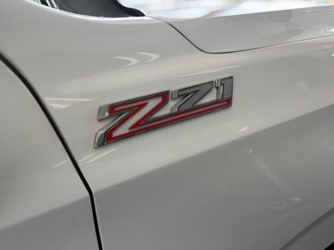 Used 2023 Chevrolet Suburban Z71 AWD/4WD image 18
