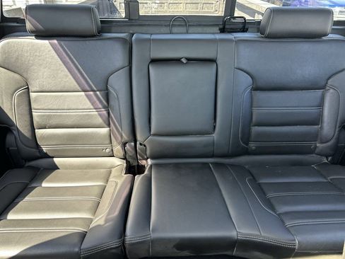 Used 2019 GMC Sierra 3500 Denali w/ Duramax Plus Package image 9