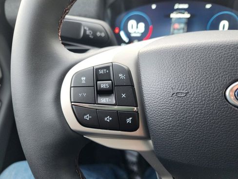 New 2026 Ford Explorer Active image 21