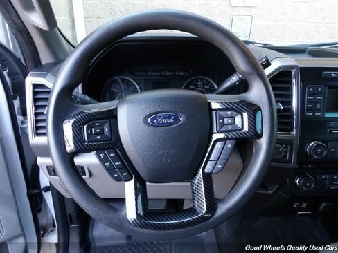 Used 2015 Ford F150 XLT AWD/4WD image 16