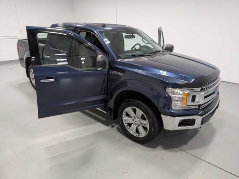 Used 2020 Ford F150 XLT w/ Equipment Group 302A Luxury AWD/4WD image 17