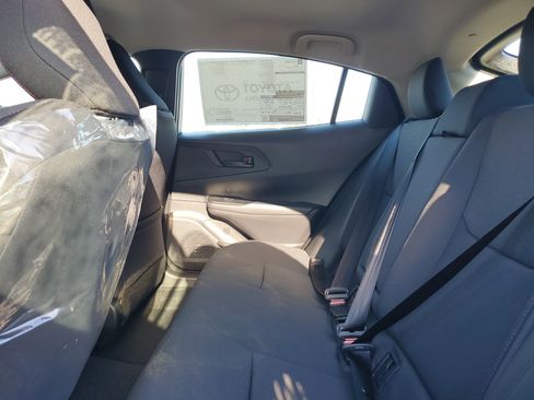 New 2026 Toyota Prius Plug-In Hybrid image 9