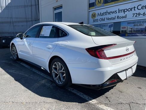 Used 2023 Hyundai Sonata SEL image 3