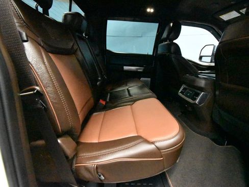 Used 2025 Ford F250 King Ranch w/ Chrome Package image 32