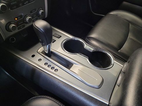 Used 2019 Nissan Pathfinder SL image 26