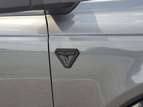 Used 2025 Ford Bronco Badlands w/ Sasquatch Package image 11