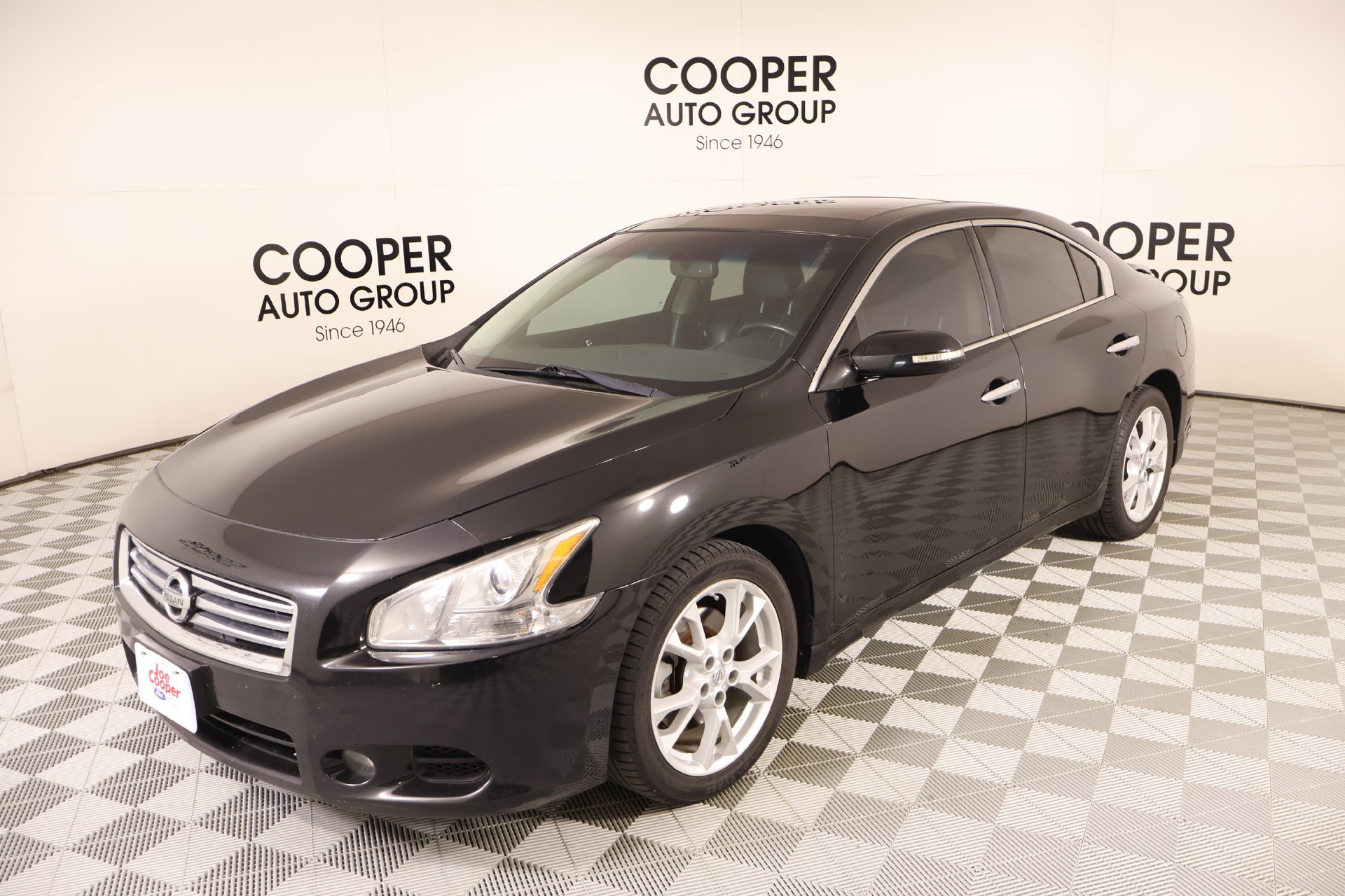 Used 2013 Nissan Maxima 3.5 SV w/ Premium Pkg FWD image 11