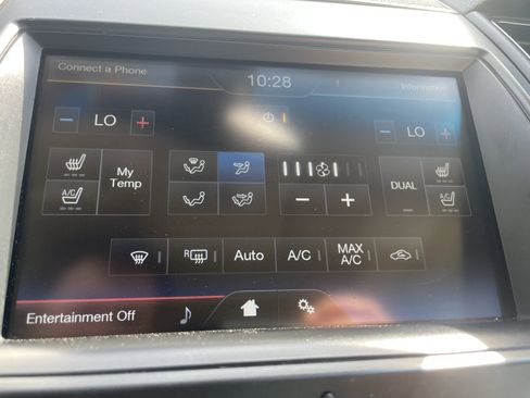 Used 2013 Ford Taurus Limited image 19