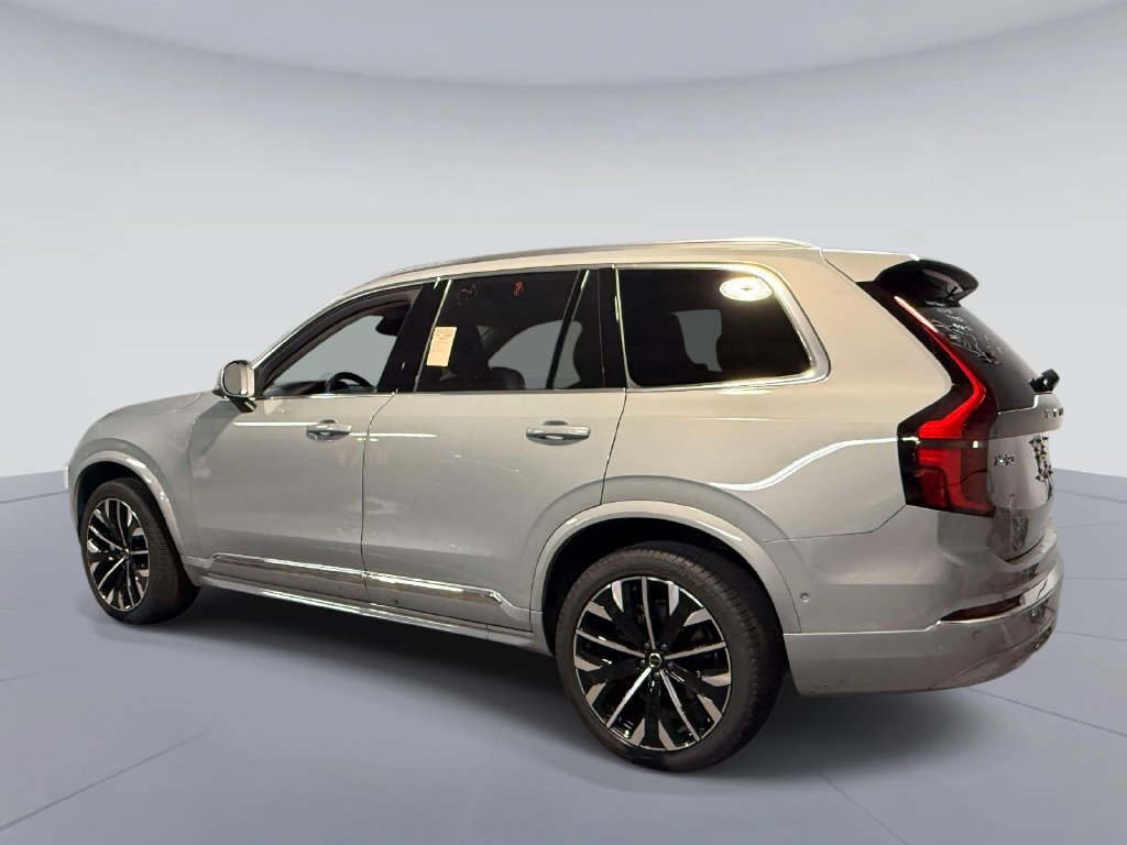 Used 2026 Volvo XC90 B6 Ultra AWD/4WD image 3