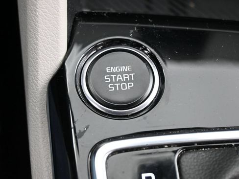 Used 2024 Kia Sportage EX FWD image 25