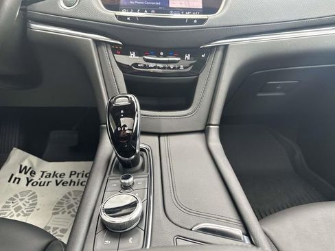 Certified 2024 Cadillac XT5 Premium Luxury w/ LPO, Floor Liner Package image 49