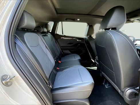 New 2026 Volkswagen Tiguan SE R-Line image 22