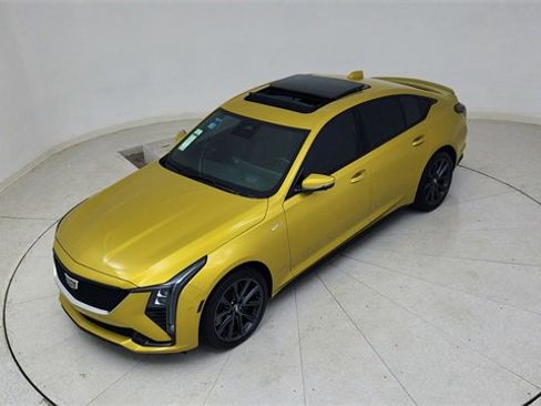 Used 2025 Cadillac CT5 V w/ Technology Package image 77