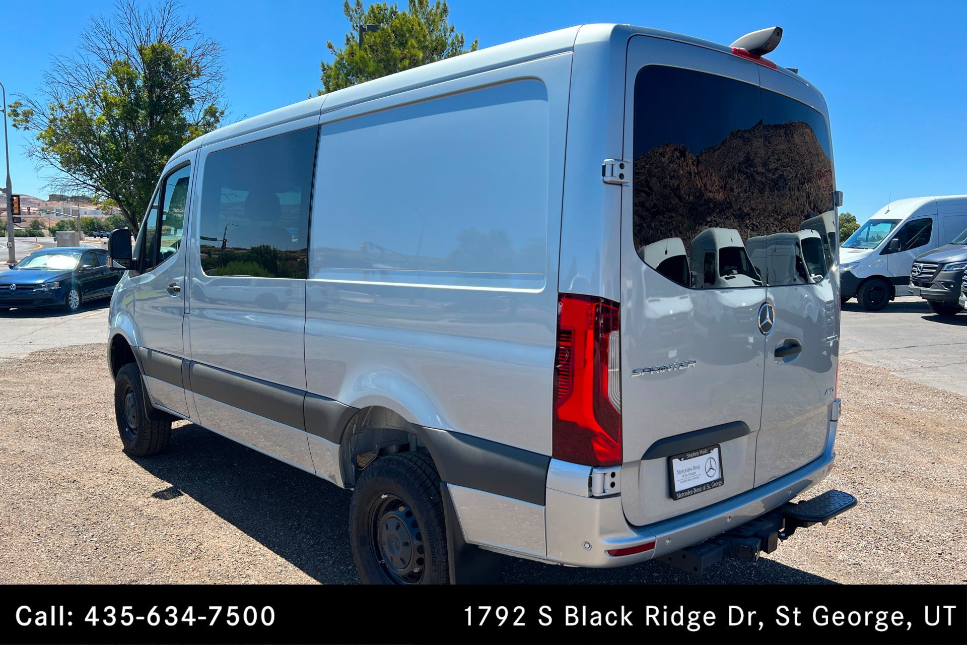 Used 2026 Mercedes-Benz Sprinter 2500 image 3