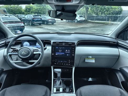 Used 2024 Hyundai Tucson SEL FWD image 24