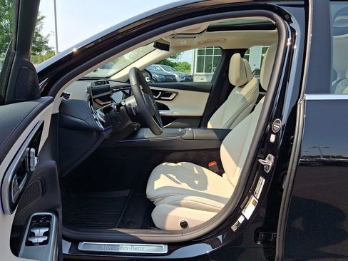 Certified 2026 Mercedes-Benz E 350 4MATIC Sedan image 15