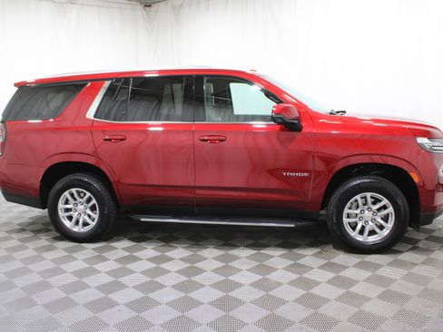 Used 2024 Chevrolet Tahoe LT w/ Luxury Package image 37