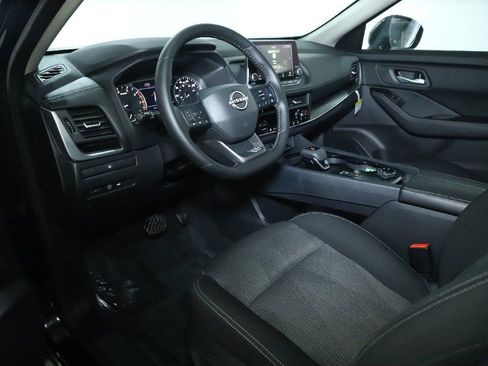 Certified 2026 Nissan Rogue SV w/ Cold Weather Package image 17