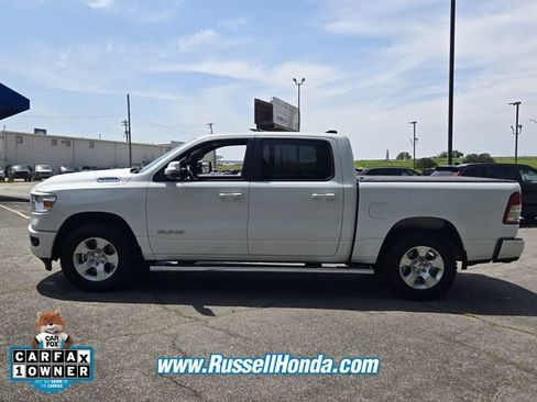 Used 2024 RAM 1500 4x4 Crew Cab image 4