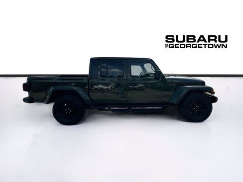 Used 2021 Jeep Gladiator Sport AWD/4WD image 8