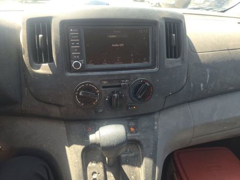 Used 2021 Nissan NV200 SV image 9