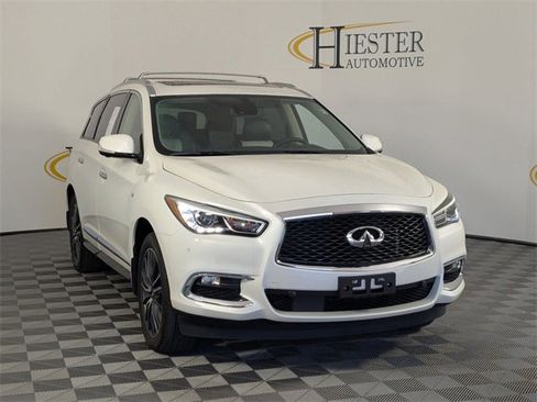 Used 2020 INFINITI QX60 Signature Edition image 2