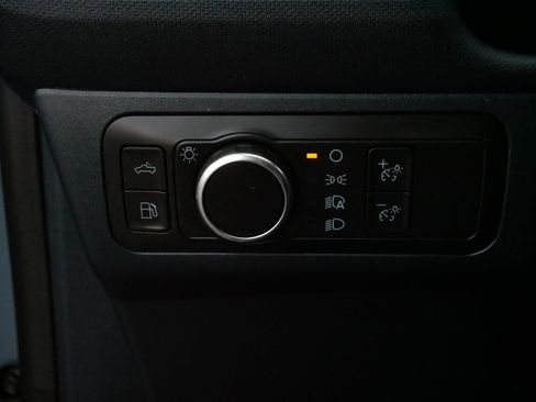 Used 2022 Ford Maverick XL image 28