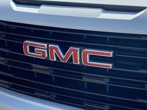 Used 2024 GMC Sierra 1500 Elevation AWD/4WD image 26