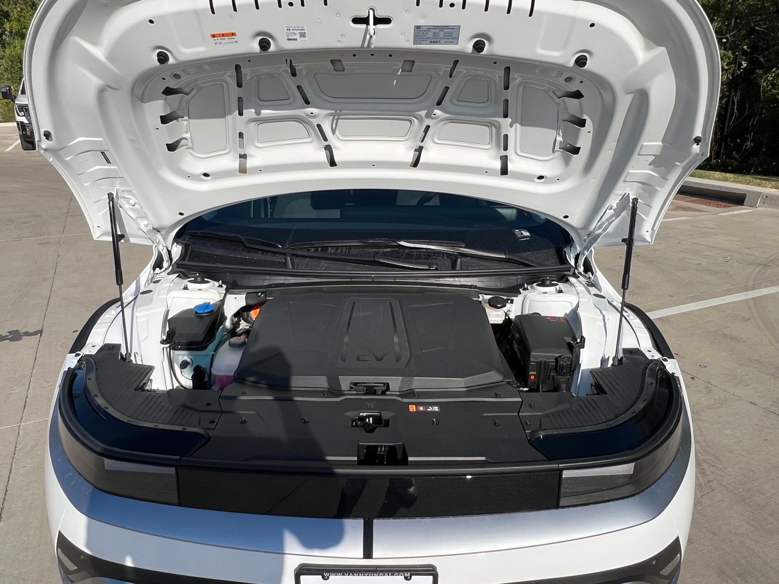 New 2027 Hyundai Ioniq 5 SE RWD image 33