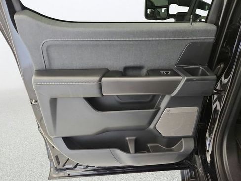 Used 2025 Ford F150 Lariat AWD/4WD image 24