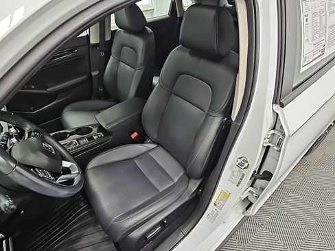 Used 2024 Honda Civic EX-L image 26