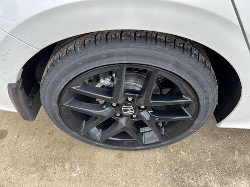 New 2026 Honda Civic Sport image 37