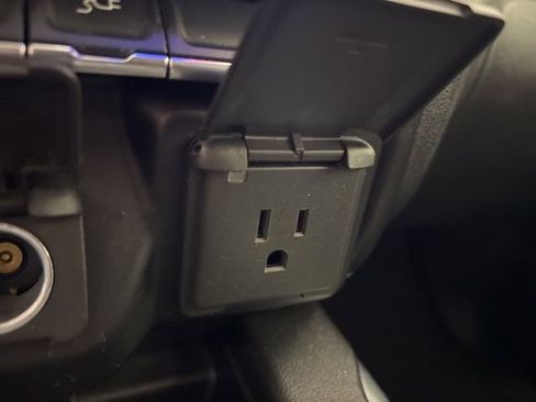 Used 2020 GMC Sierra 2500 Denali w/ Denali Ultimate Package image 31