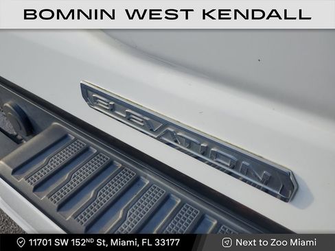 Used 2020 GMC Sierra 1500 Elevation w/ Elevation Value Package image 10