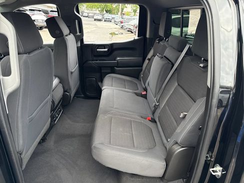 Used 2019 Chevrolet Silverado 1500 LT w/ All-Star Edition AWD/4WD image 10