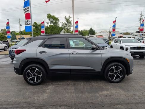 Used 2023 Chevrolet TrailBlazer RS AWD/4WD image 6
