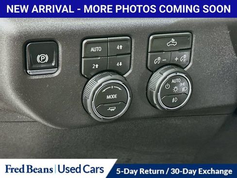 Used 2026 Chevrolet Silverado 1500 LT Trail Boss w/ Convenience Package II AWD/4WD image 15