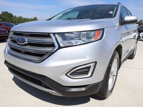 Used 2016 Ford Edge SEL image 29
