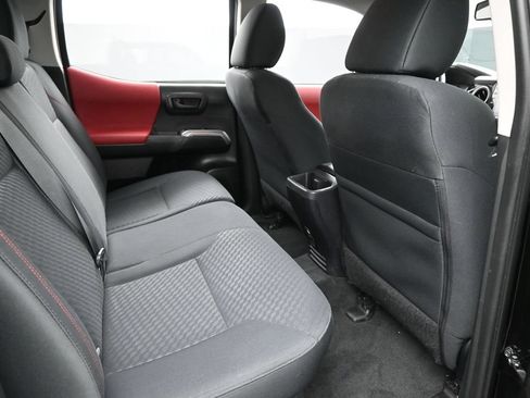 Used 2022 Toyota Tacoma SR5 w/ Technology Package RWD image 29