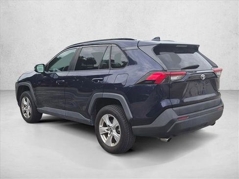 Used 2019 Toyota RAV4 XLE AWD/4WD image 7