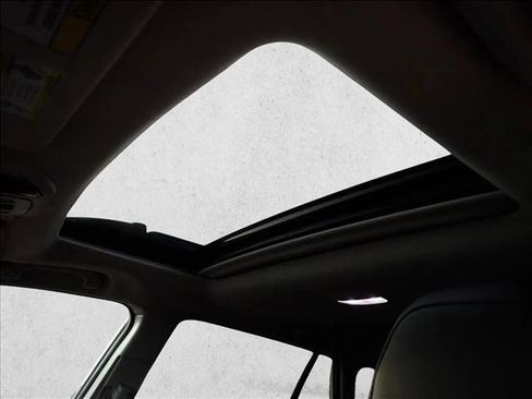 Used 2025 Subaru Outback Onyx Edition image 15