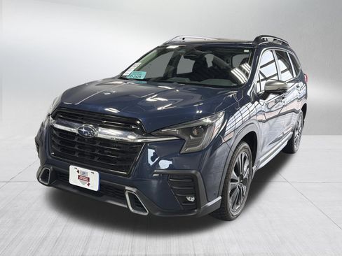 Certified 2023 Subaru Ascent Touring w/ Popular Package #2A image 3