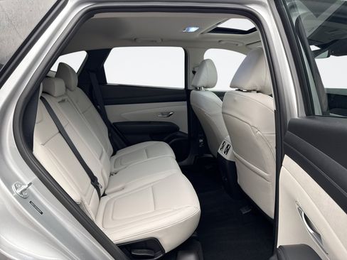 Used 2025 Hyundai Tucson SEL AWD/4WD image 10