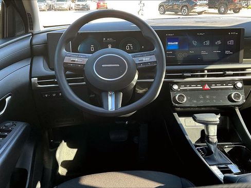 Used 2025 Hyundai Tucson SEL image 7