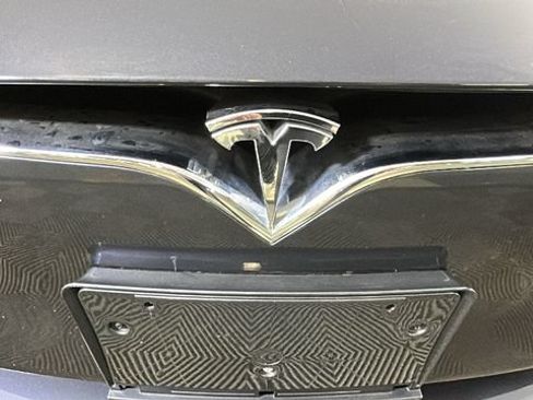 Used 2019 Tesla Model S 100D AWD/4WD image 8